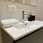 Luro - Sismondi 44 Daire Milano