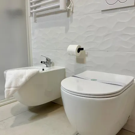 Luro - Sismondi 44 * Milan